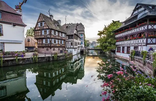 Photo de la Petite France et de ses canaux à Strasbourg
